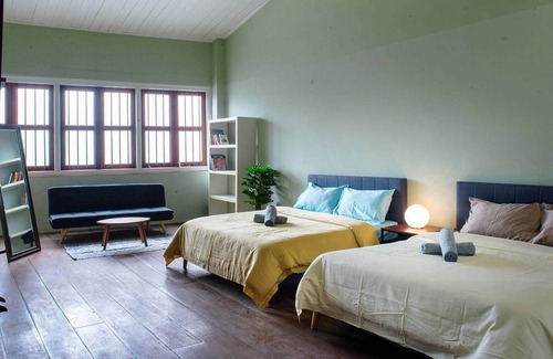 Downtown George Town House | A Stylish 1890s Heritage House at Kimberley Street