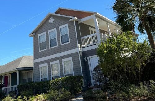 Gainesville House | A stylish and Comfy Place to Stay