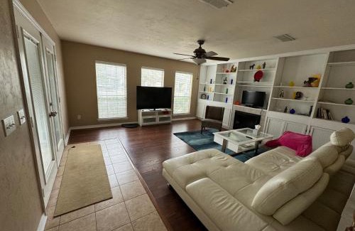 Gainesville House | A stylish and Comfy Place to Stay