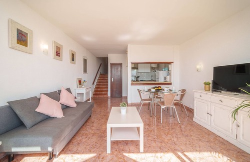 Alcudia Apartment | A. The Shell ll NEW, Sea Views and Pool
