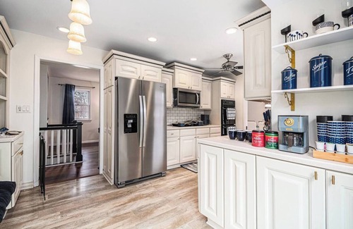West Omaha House | A Touch of Luxury