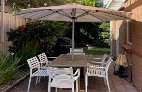 Hawks Nest House | A Travellers Delight On Kikarra. WiFi