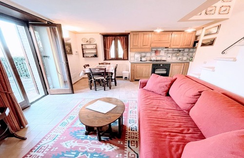 Spoleto Cottage | A two floor cottage with 2 patios + patio/garden - sleeps 2/3