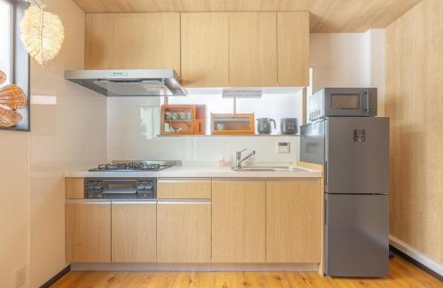 Minamiotsuka Apartment | A unique cozy townhouse perfect for up to 5 guests