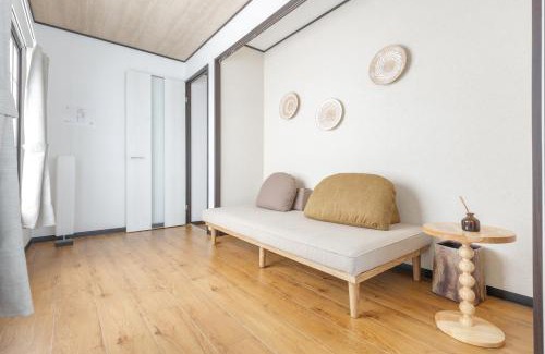 Minamiotsuka Apartment | A unique cozy townhouse perfect for up to 5 guests
