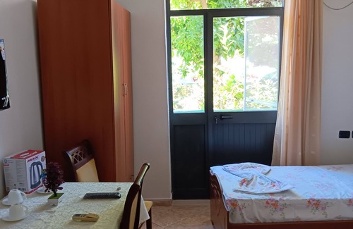 Durres Bed & Breakfast | A.VILA