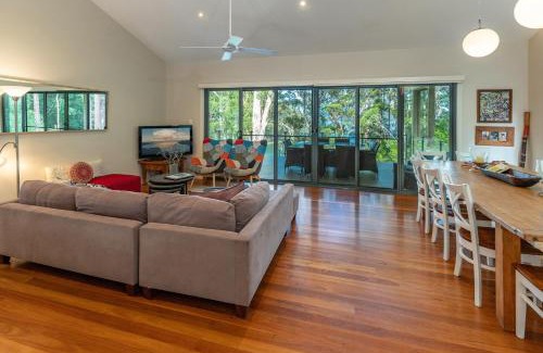 Smiths Lake House | A Yarraangunthi