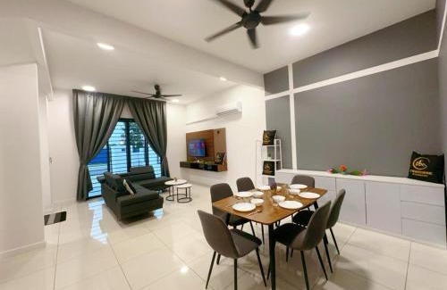 Tebrau House | A23 Hello Baby Dato Onn Tebing 15PAX Private Bathroom