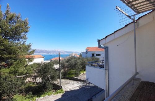 Arbanija Apartment | A4 apt w big terrace great sea view close to beach