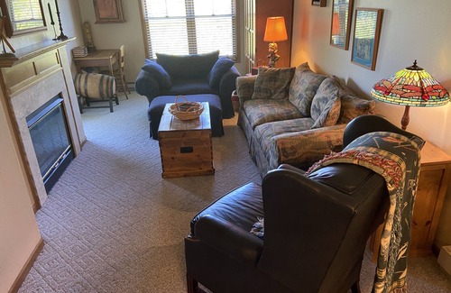 Elkhart Lake Resort | AAA 4 Diamond, Pristine Elkhart Lake, Award winning Spa, World Class Golf