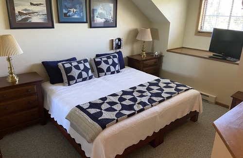 Elkhart Lake Resort | AAA 4 Diamond, Pristine Elkhart Lake, Award winning Spa, World Class Golf
