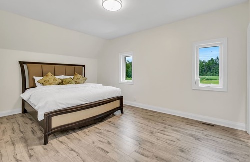 Baddow Other | AAA Kawartha Lakes Cottage on a Farm House