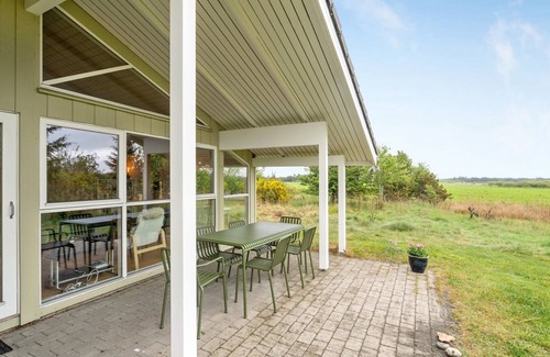 Nørklit House | "Aameek" - 3km from the sea by Interhome