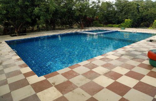 Haripur Hotel | AamraKunj Gir Resort