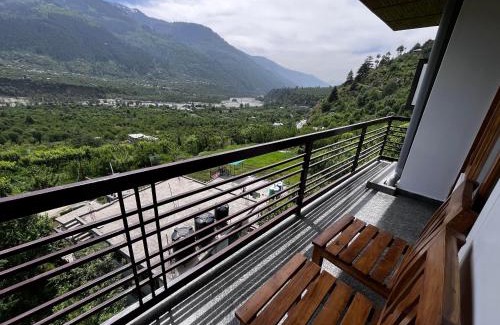Naggar Hotel | Aangan Homes - Dobhi, Manali