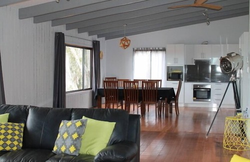 Anglers Reach House | Aanglers Mark Anglers Reach