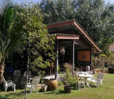 Khuekkhak House | Aathid Garden Khao Lak