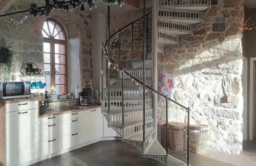 Buhlau Apartment | Ab 1 Pers HexenburgbeiDresden Ausgebauter Pferdestall, Kamin, Terrasse und Faßsauna, Nähe Sächsische Schweiz Dresden