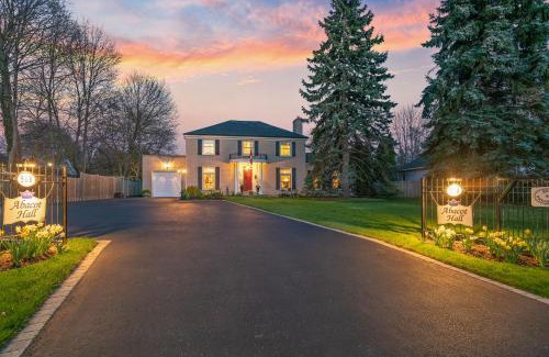 Historic Old Town Bed & Breakfast | Abacot Hall Bed & Breakfast