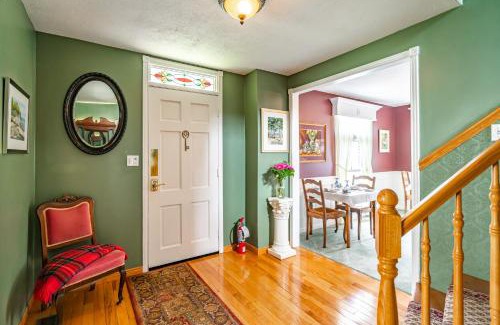 Historic Old Town Bed & Breakfast | Abacot Hall Bed & Breakfast