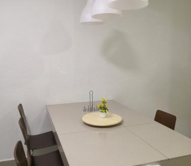 Taman Kota Masai House | Abah 2 Room Homestay