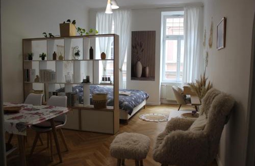Golcuv Jenikov Apartment | ABC Homestay