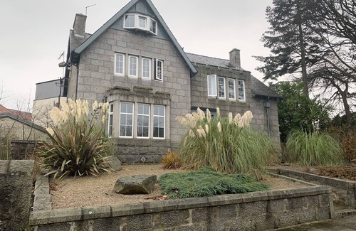 Central Aberdeen Apartment | Aberdeen Serviced Apartments - The Lodge