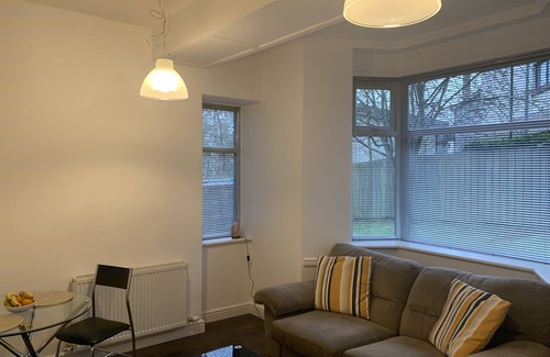Central Aberdeen Apartment | Aberdeen Serviced Apartments - The Lodge