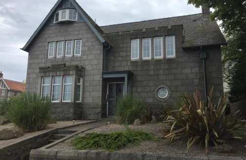 Central Aberdeen Apartment | Aberdeen Serviced Apartments - The Lodge