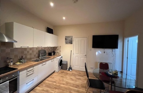Central Aberdeen Apartment | ABERDEEN STAY CENTRAL 2-BEDS APARTMENT