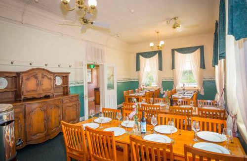 Abernethy House | Abernethy House & Cottage