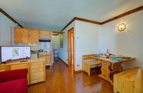 Grangesises Apartment | Abeti A2-02 few min from ski, Sestriere (Grange Sises), Italy