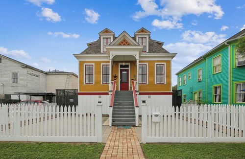 San Jacinto Cottage | Abfab Seaside Cottage