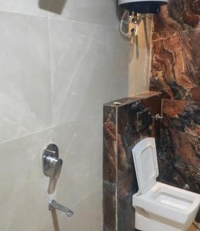 Mathura House | Abhiraj Guest House