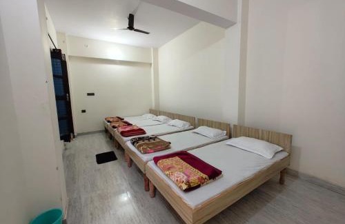 Chamoli House | Abhishek Guest House