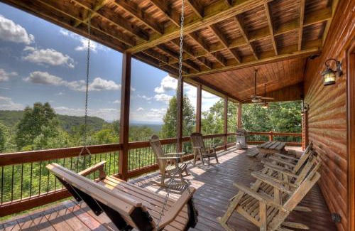 Mineral Bluff House | Above Raven Ridge - Full Range Mountains Views