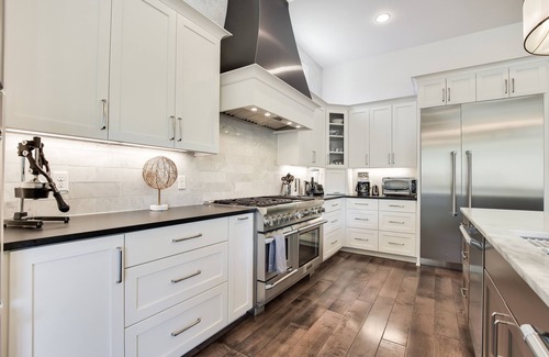 Austin House | Above Ridgeview I Lakefront | Pool & Spa l Party Dock | Game Room IFamily Fun