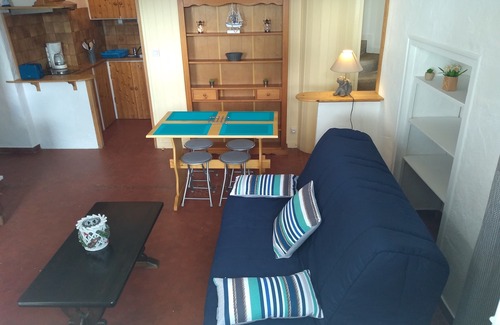 Pornic Apartment | Above the Waves!
