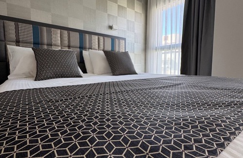 Kerem HaTeimanim Hotel | Abratel Sea View
