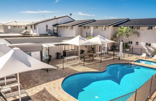 Lennox Head Apartment | Absolute Beachfront Apartment 3B