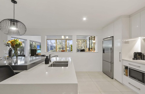 South Yunderup House | ABSOLUTE FRONTAGE TO THE MURRAY RIVER!
