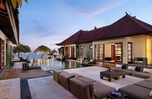 Kutuh Villa | Absolute ocean view 7 bedrooms villa Uluwatu