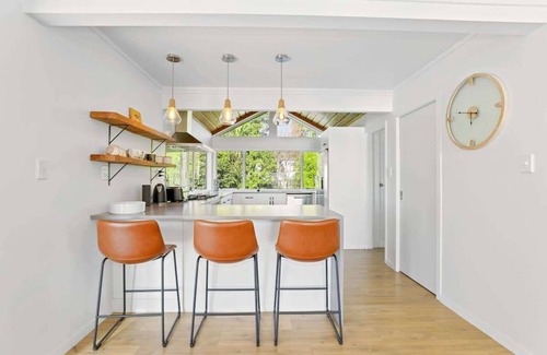 Lynmore House | Absolute Redwoods | Stylish Lynmore Home