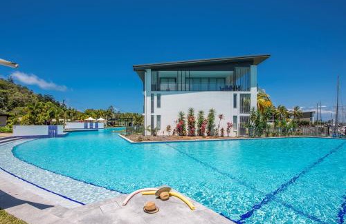 Nelly Bay Apartment | Absolute Waterfront Magnetic Island