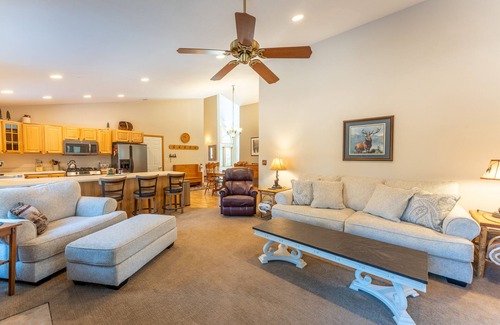 Ely House | Abundant natural light, wooded setting, clean! ATV from front door!