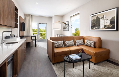 Newtown Square Hotel | AC Hotel By Marriott Newtown Square