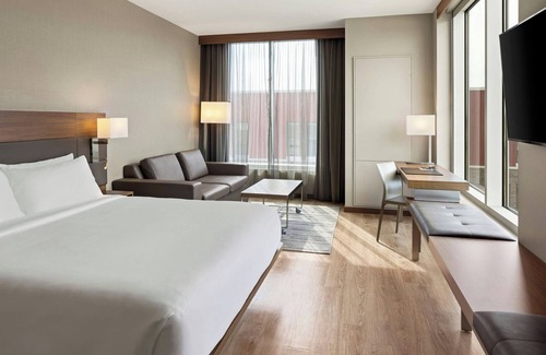 St. Louis Park Hotel | AC Hotel by Marriott Minneapolis West End