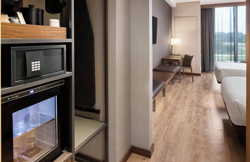 St. Louis Park Hotel | AC Hotel by Marriott Minneapolis West End