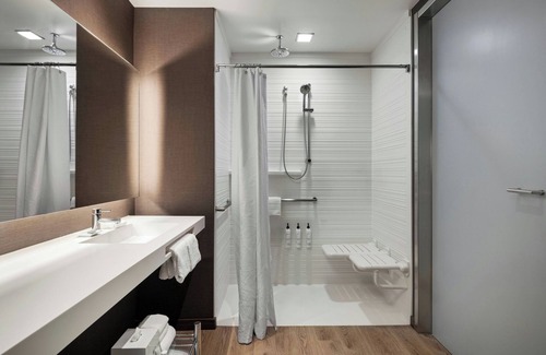 St. Louis Park Hotel | AC Hotel by Marriott Minneapolis West End