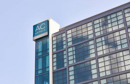 Huntsville Hotel | AC Hotel by Marriott Huntsville Downtown